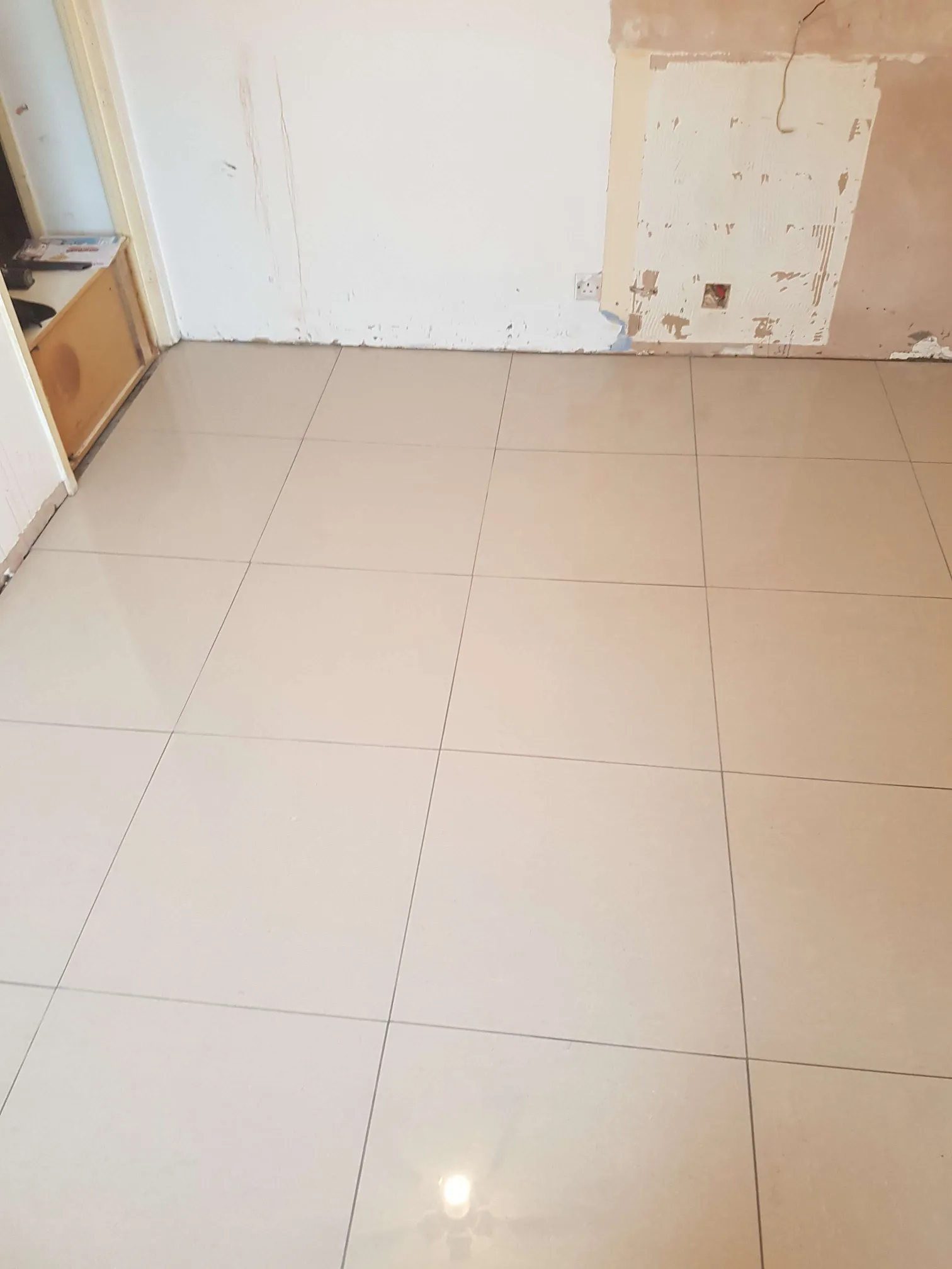 Kitchen Tiles Before B